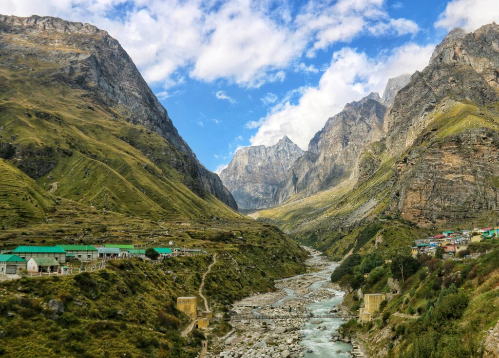 est Time to Visit Mana Village, Uttarakhand | Complete Travel Guide