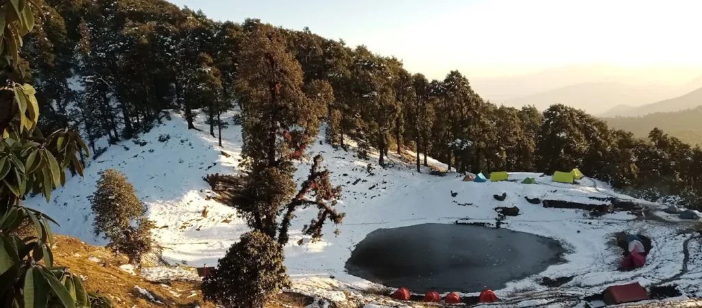 Brahmatal Trek: A Stunning Snow Trek in Uttarakhand