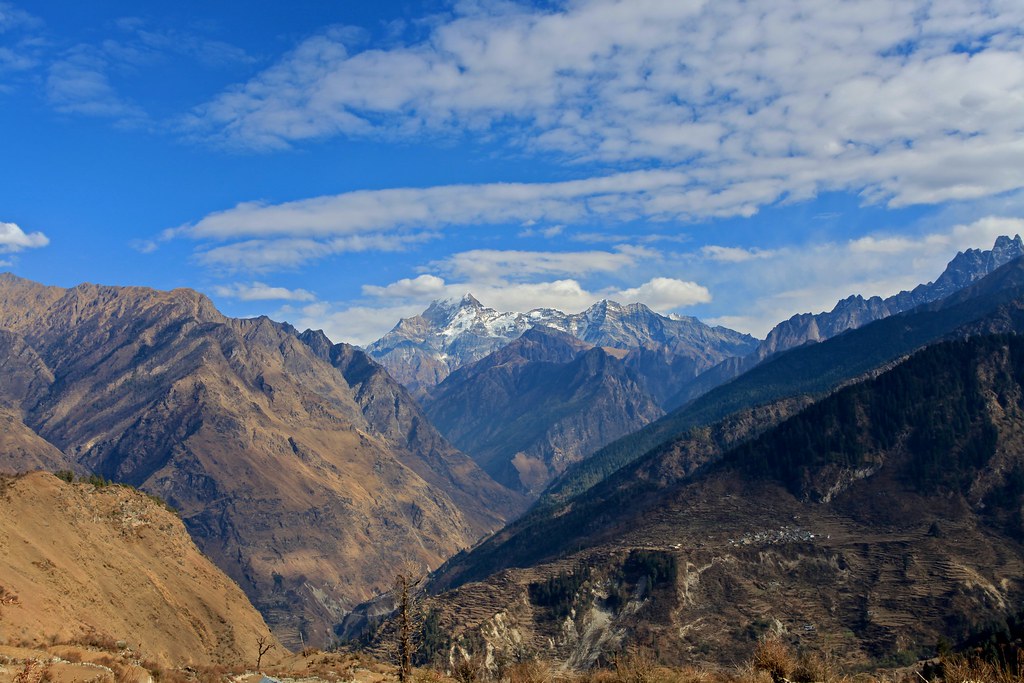 Dronagiri Parvat Trek – A Mythical Journey Through the Garhwal Himalayas