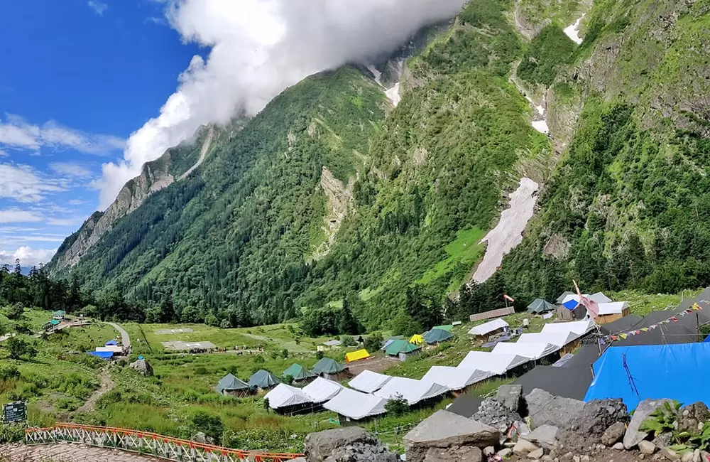 Ghangaria Trek – The Gateway to Valley of Flowers and Hemkund Sahib